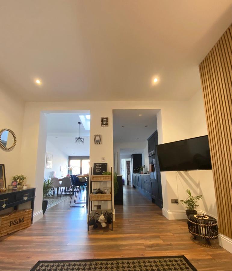 Luxury Spacious Renovated Townhouse Grantham Luaran gambar